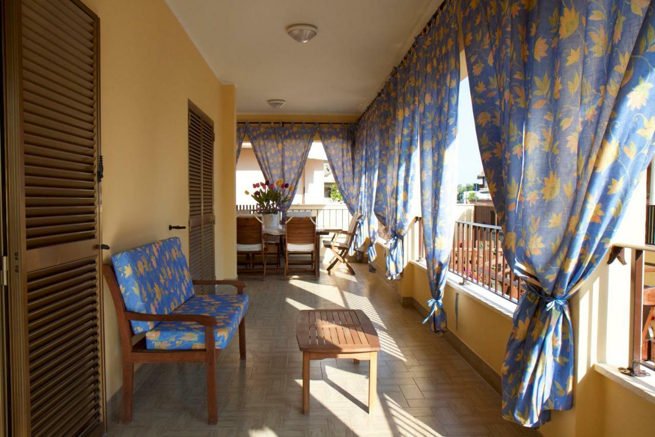Domus Palombi Lägenhet Ladispoli Exteriör bild